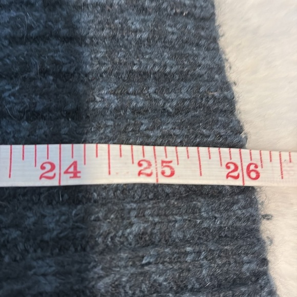 Jeep 100% wool sweater - Picture 8 of 8